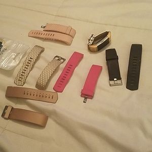 Used fit bit charge small bands